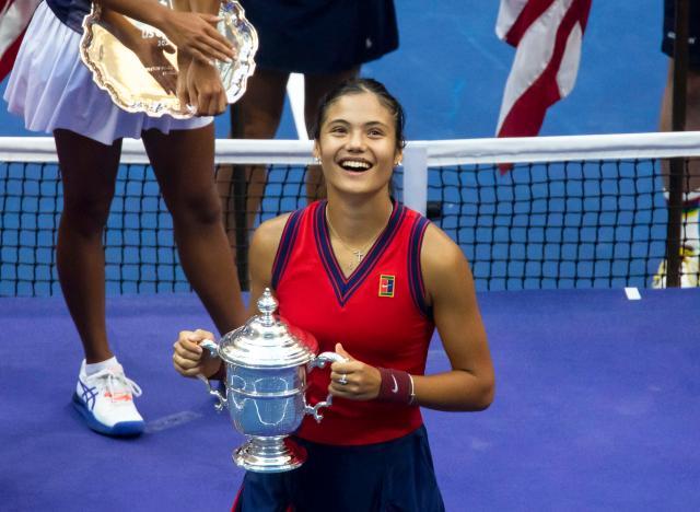 出的球队纷 出的球队纷