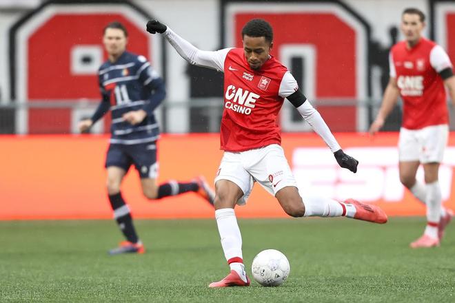 还包括长远 还包括长远